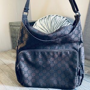 Extra Large Gucci Messenger Bag